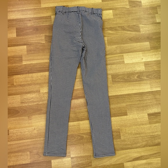 Garage Stretchy Gingham Pants - Picture 7 of 7